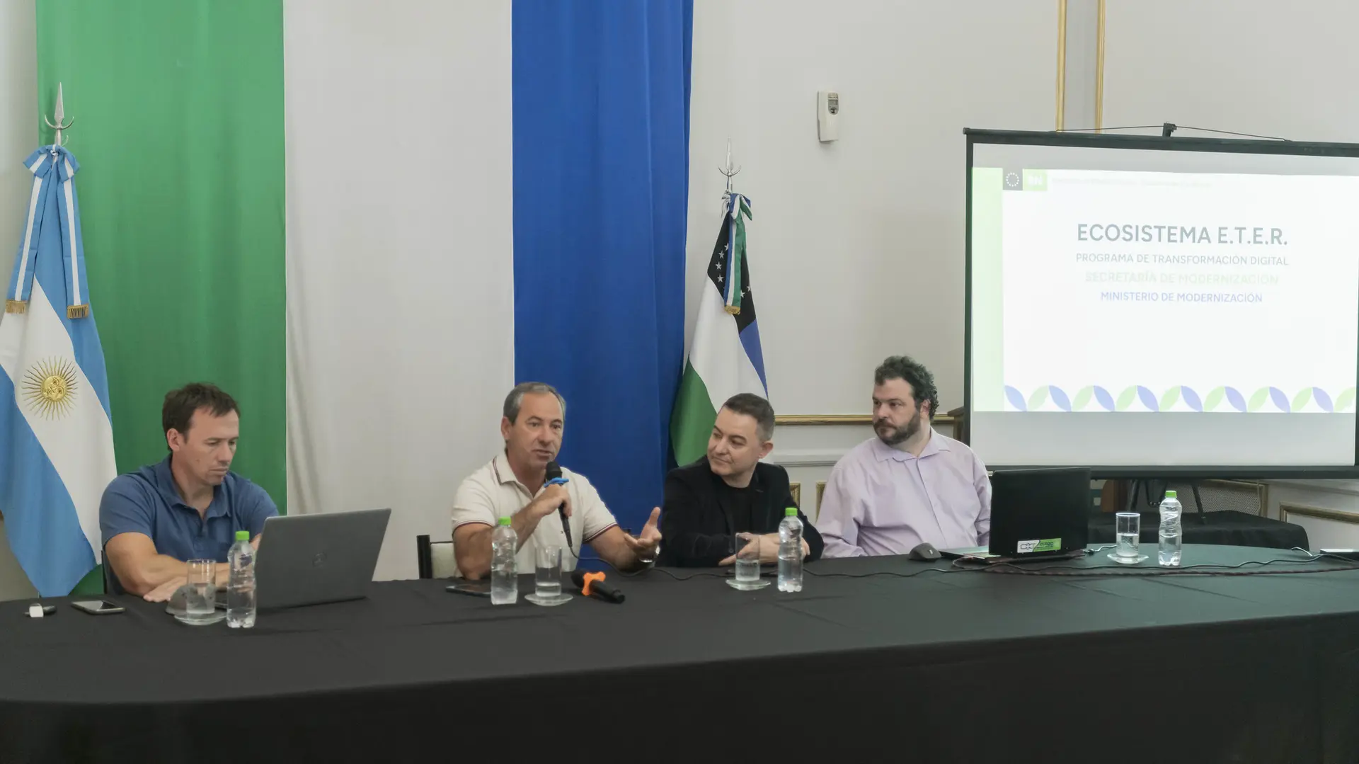 Impulsamos ETER, el sistema rionegrino que digitaliza trámites y elimina el papel